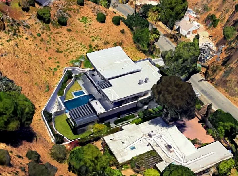 Charli D'Amelio House: Hollywood Hills Home - Urban Splatter