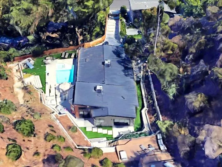 Jhene Aiko House: The Encino Estate - Urban Splatter