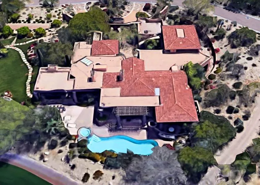 Kurt Russell House: The Palm Desert Dwelling - Urban Splatter