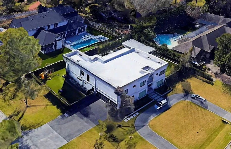 Jose Altuve House: The Houston Villa - Urban Splatter